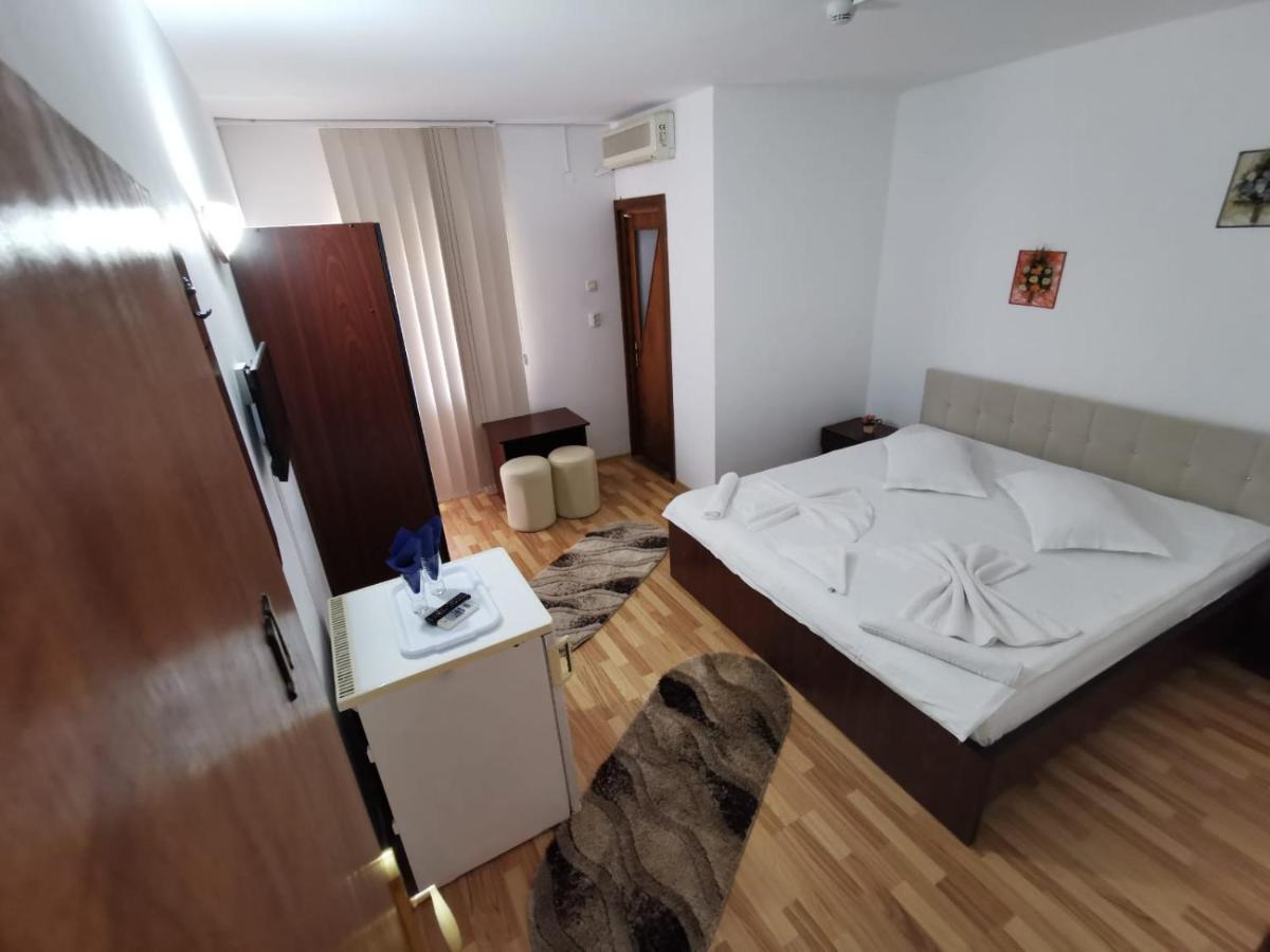 Pensiunea Miruna Valentin Jupiter Ruang foto